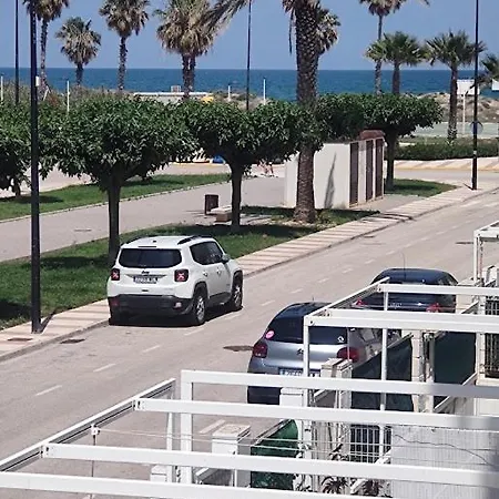 Estudio En Primera Linea De Playa